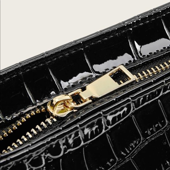 New Croc Embossed Baguette Bag vegan faux leather - Picture 4 of 4